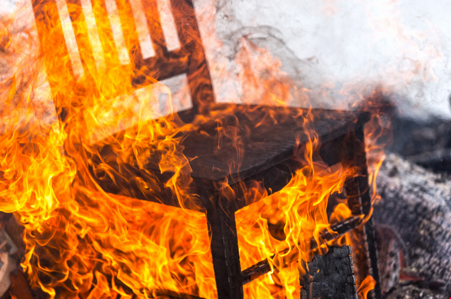 Sauvetage de meubles sur un site d’incendie