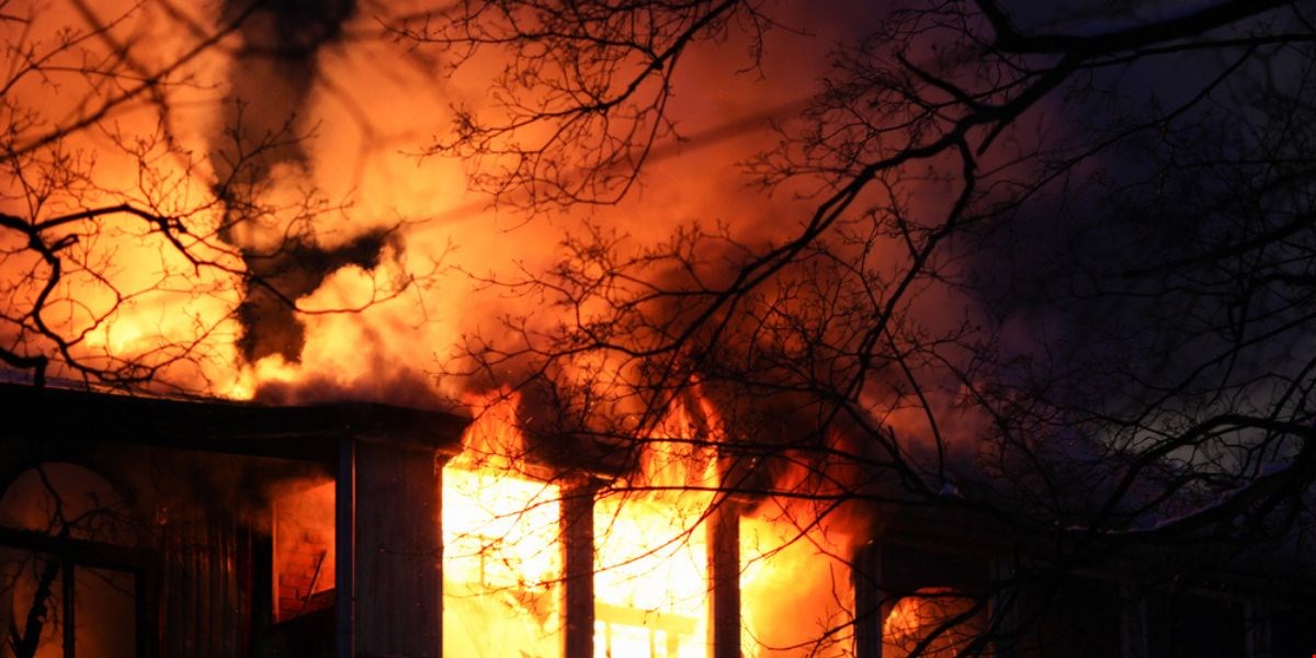 Incendio devastante tra Sassonia e Brandeburgo: evacuazioni e oltre 600 ettari in fiamme