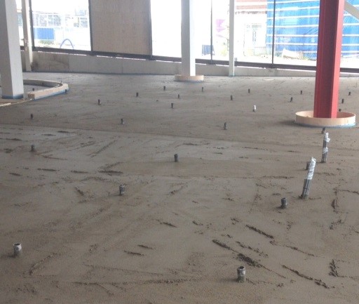 Buizen dekvloer vloerisolatie drogen Polygon