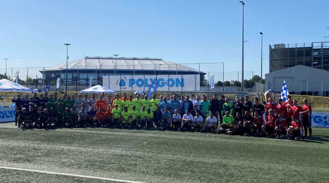 POLYGON CUP Finale auf Schalke –  NL Hamm 2 holt den Sieg