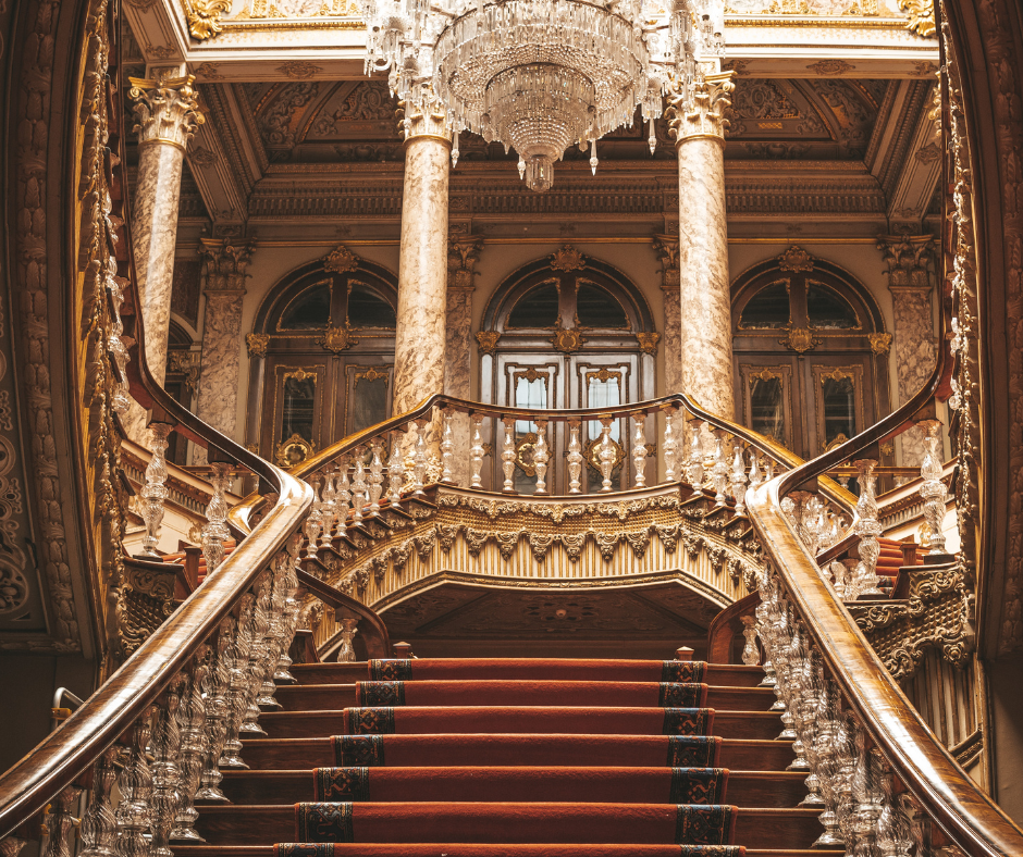 What Happens if the Queen Calls?