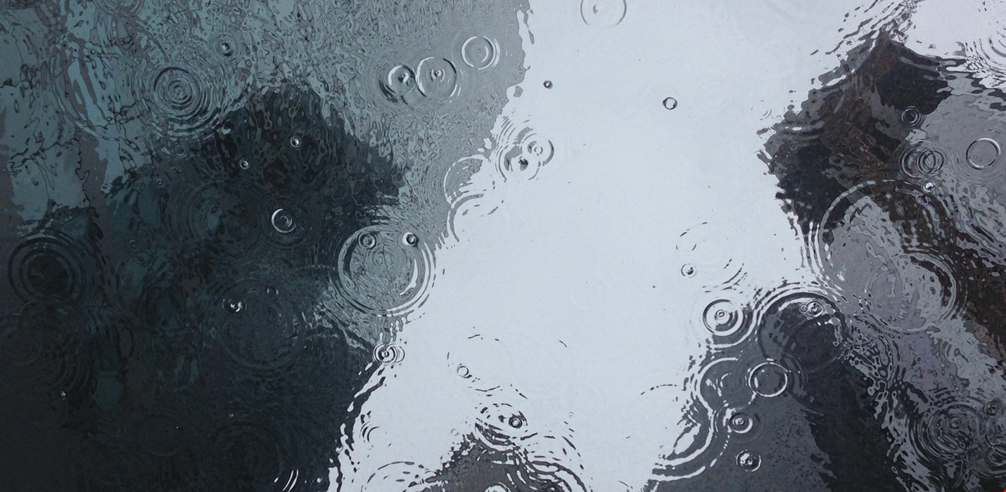 How Commercial Construction Drying Can Help after a Flood 