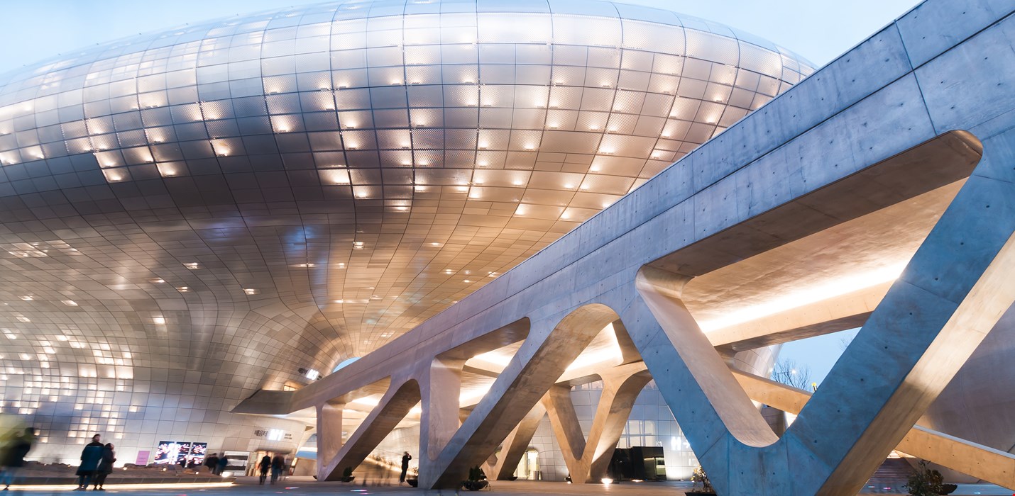 Cutting-Edge Construction Materials Build a New Look for the Future