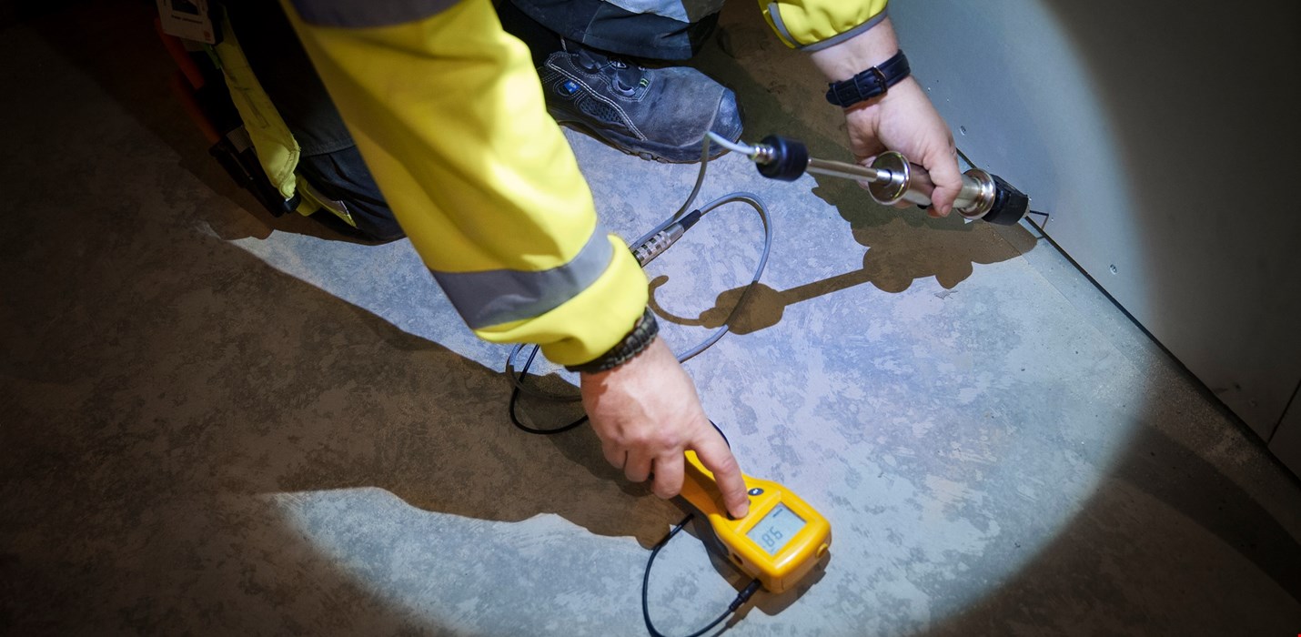 Läckande mäthål i betong - en artikel om analys av trendkurvor