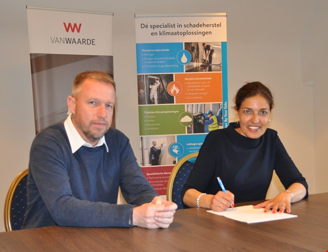 Polygon en VANWAARDE tekenen contract overname. 