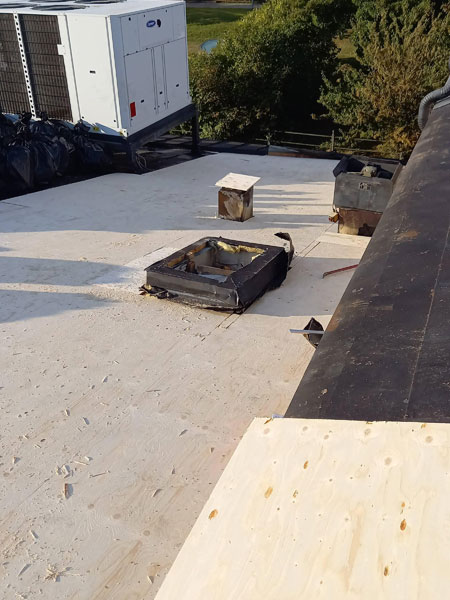 palaneen katon suojaaminen vanerointi